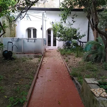 Séjour chez l'habitant Sofia E Sveva Con Giardino *