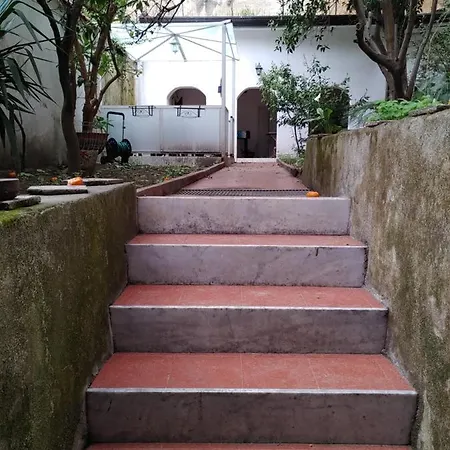 Sofia E Sveva Con Giardino Séjour chez l'habitant Naples